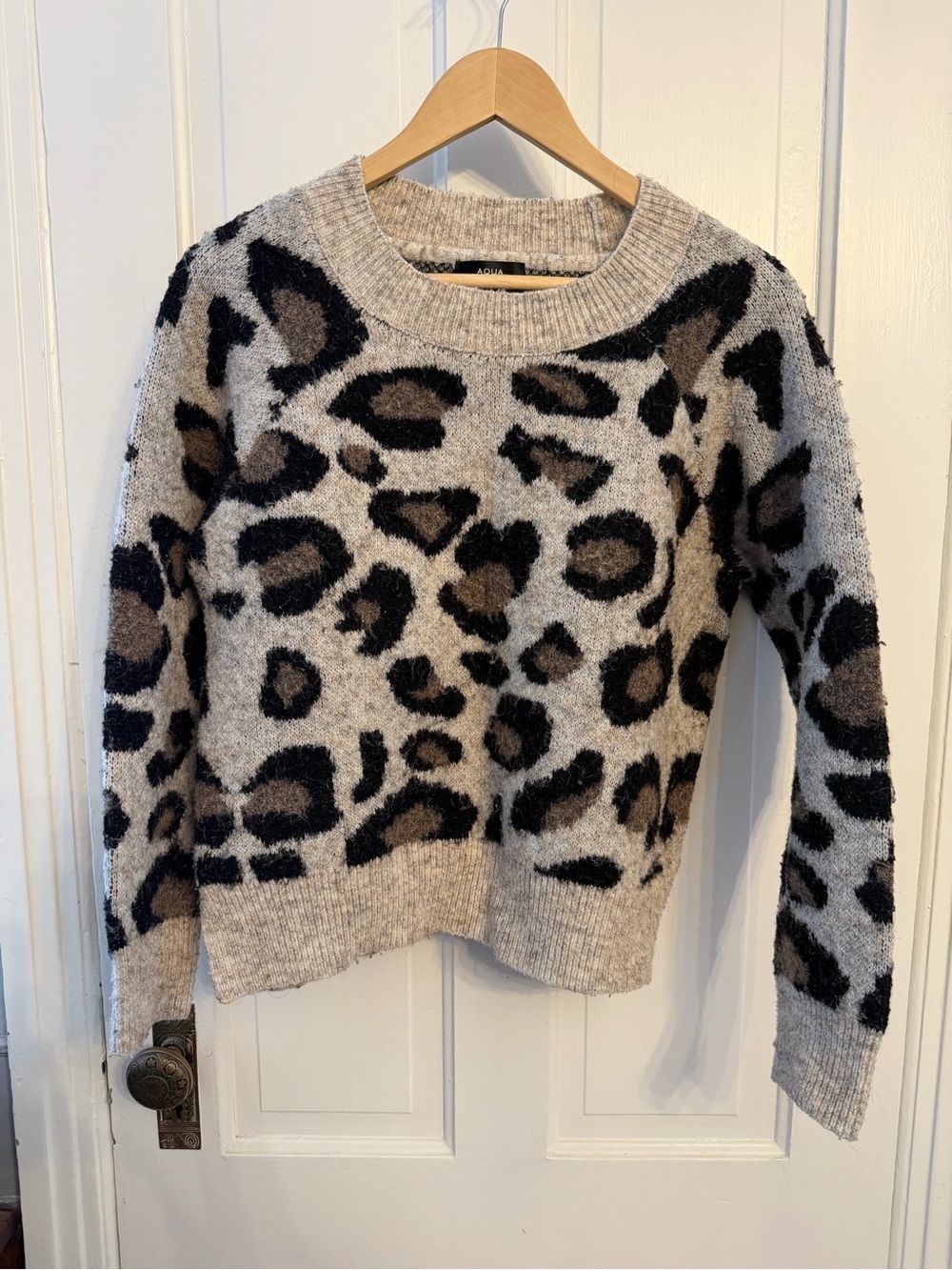Cozy Leopard Print Crewneck Sweater - Taupe/Black